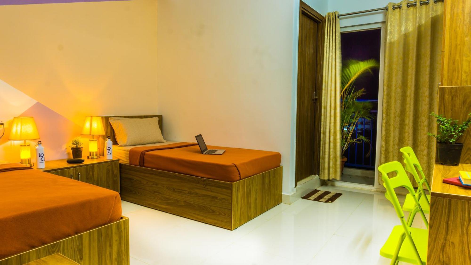 Local Colive Sarjapur Aparthotel Bangalore Exteriör bild